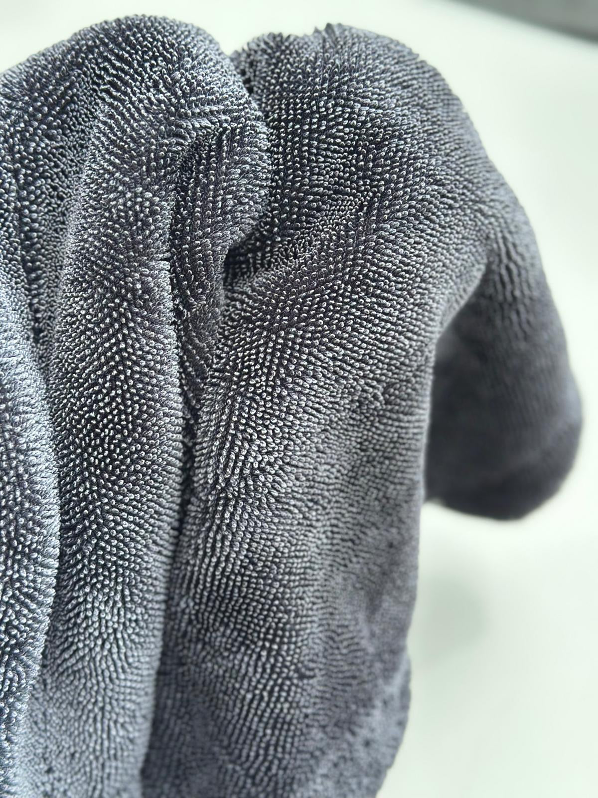 Supreme Shine Ultra-Soft Microfiber Cloth – Premium Car Detailing Towel for Scratch free and streak free.